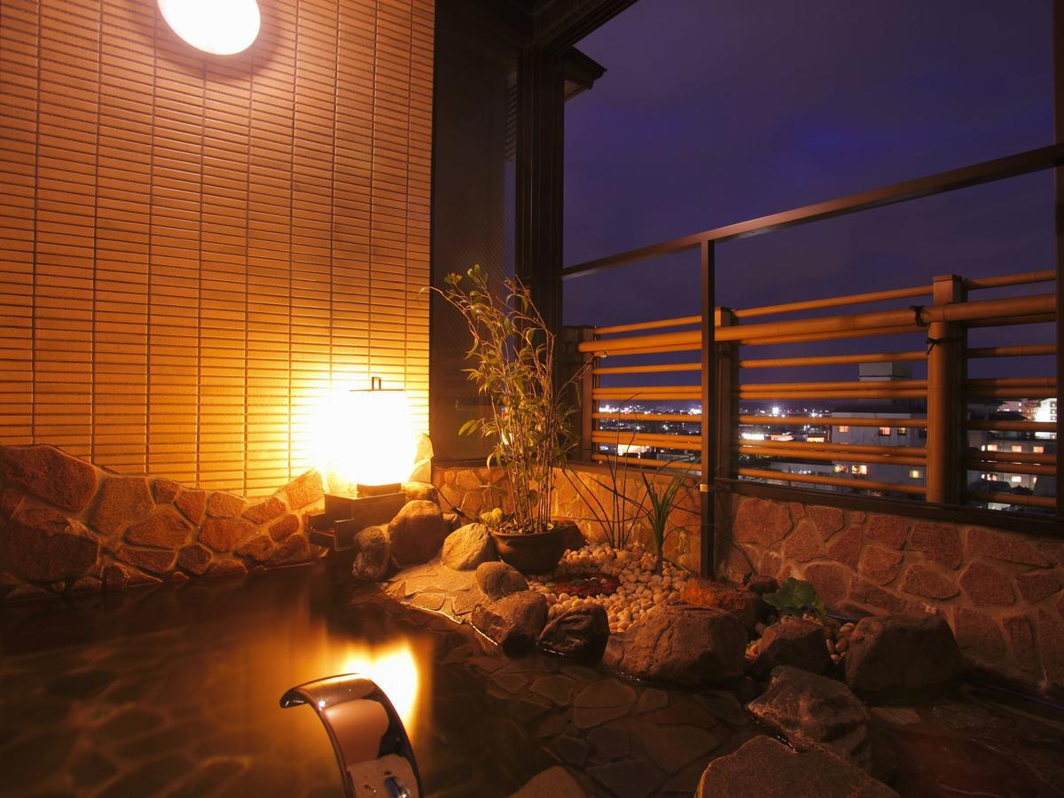 Yamashiro Onsen Midori No Yado Bansyoukaku Hotell Kaga  Eksteriør bilde